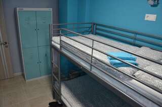Хостел SunKiss Адлер Кровать в общем четырехместном номере для женщин-2